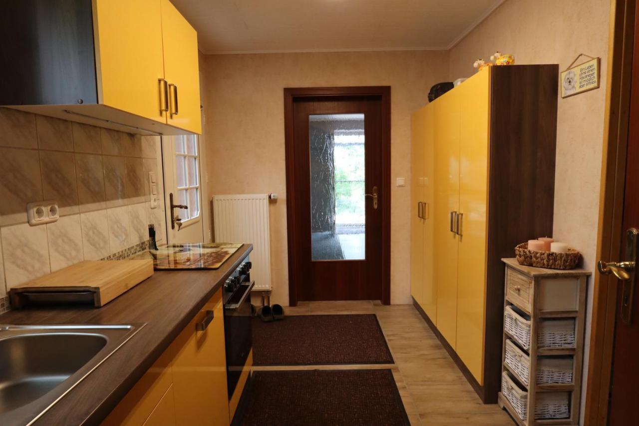 Haus Flieder Villa Krummhörn Exteriör bild